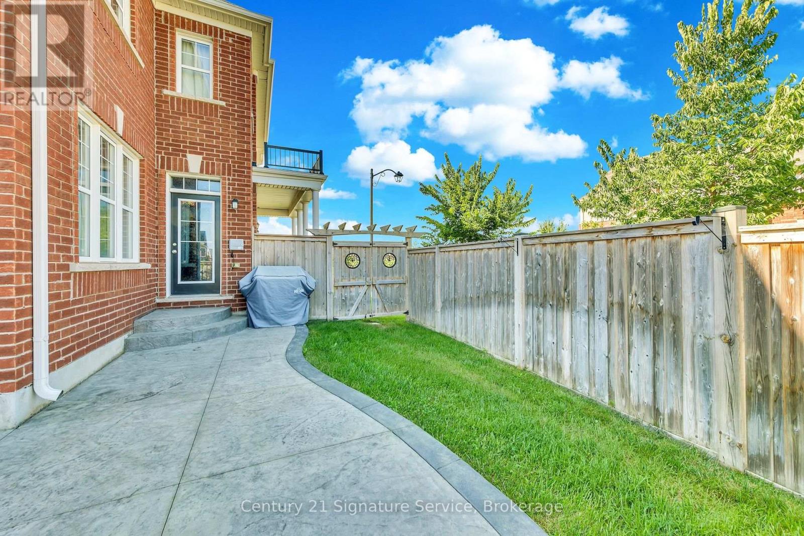 1369 LEGER WAY - 36