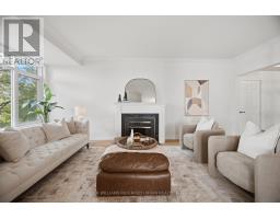210 - 10 Old Mill Trail, Toronto, ON M8X2Y9 Photo 10