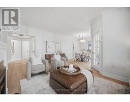 210 - 10 Old Mill Trail, Toronto, ON M8X2Y9 Photo 11