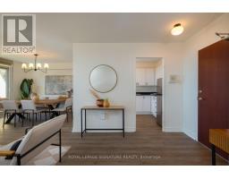 1607 - 360 Ridelle Avenue, Toronto, ON M6B1K1 Photo 9