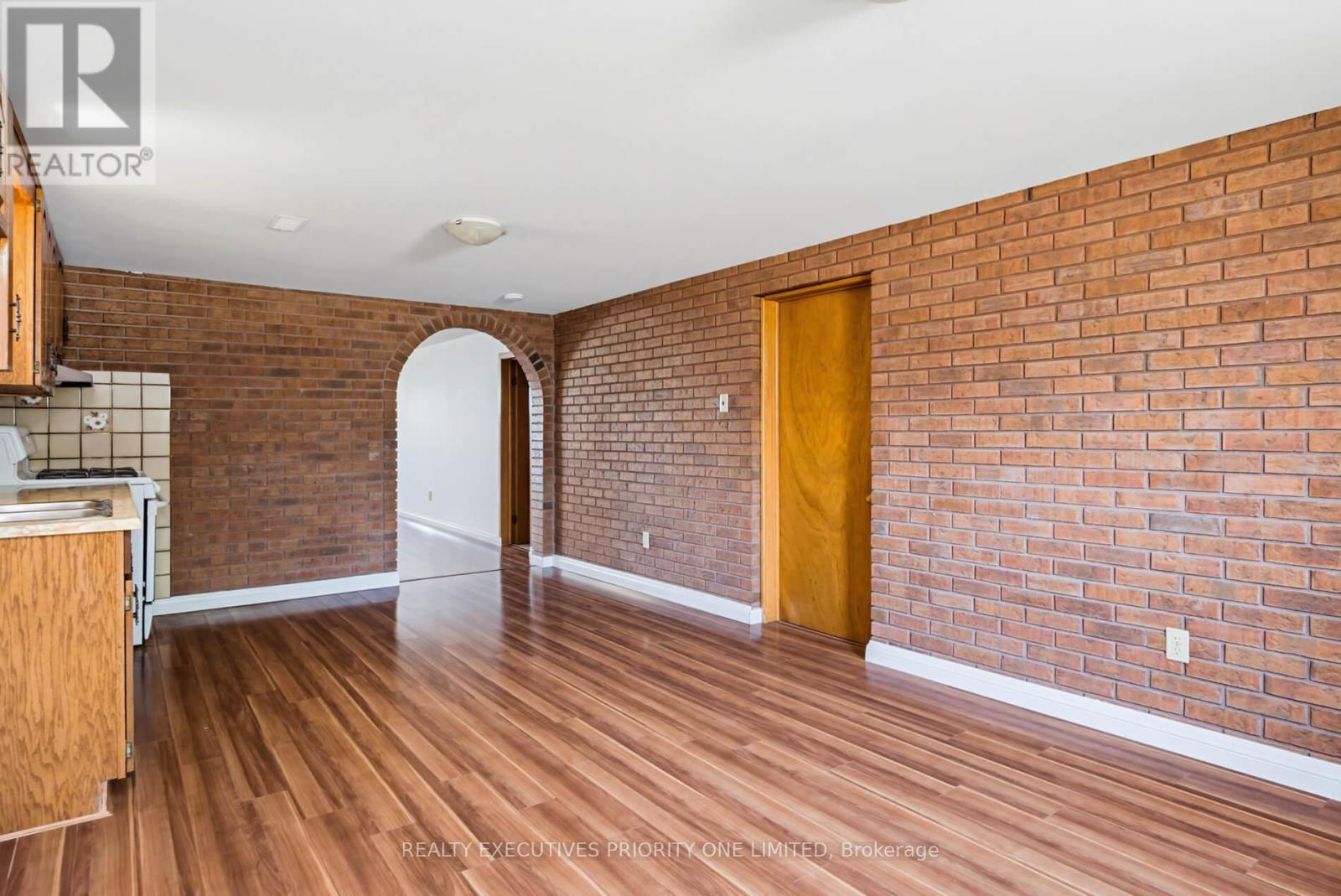 55 PICARO DRIVE - Image 28