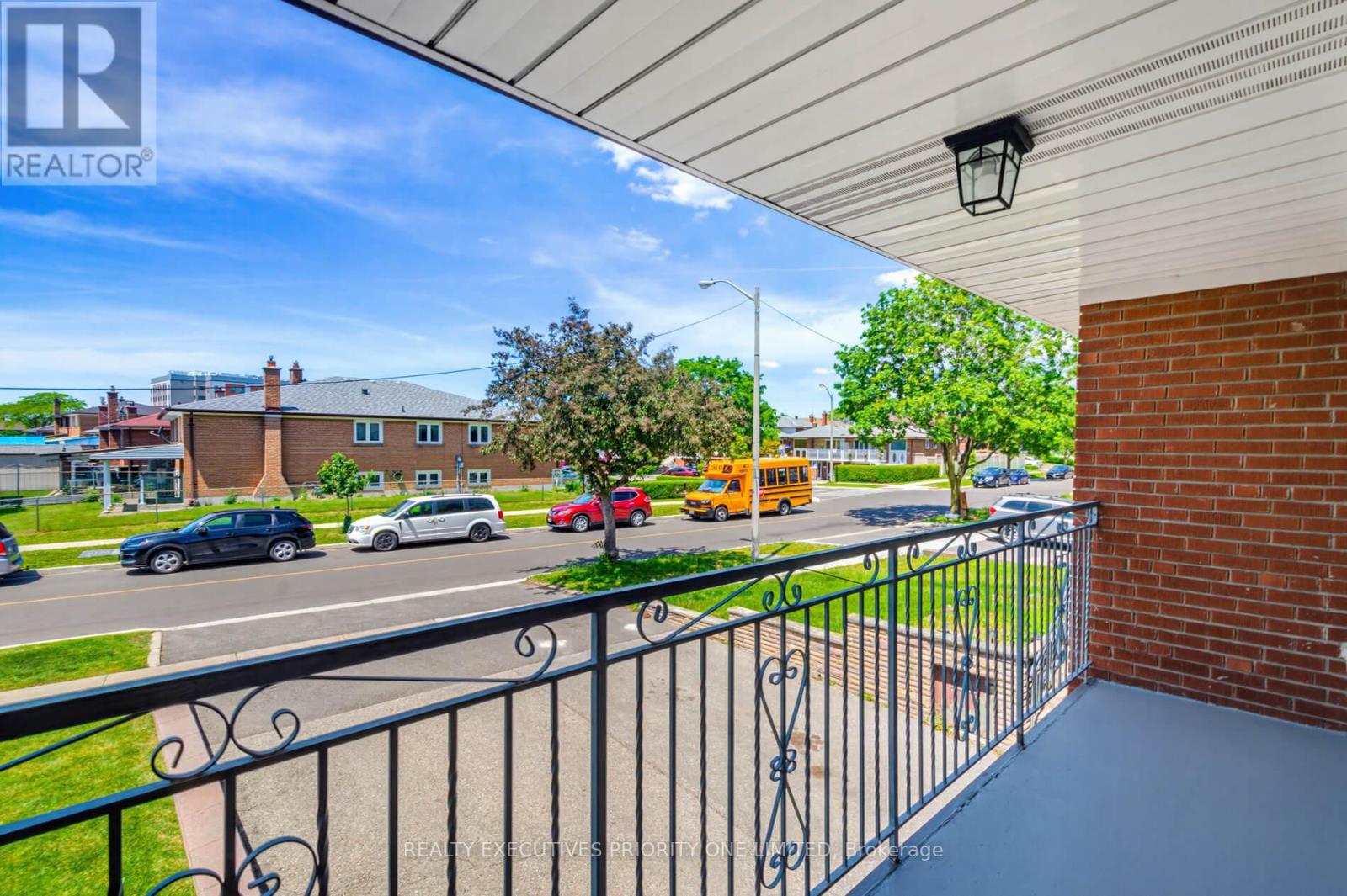 55 PICARO DRIVE - Image 32