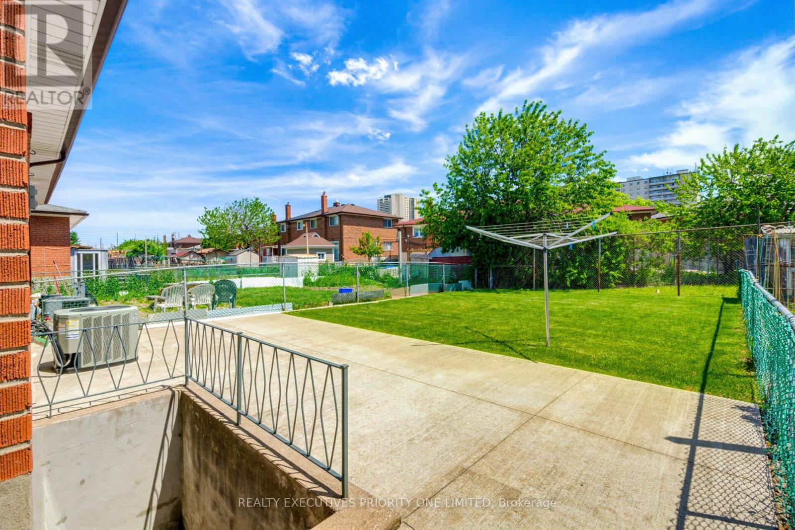 55 PICARO DRIVE - Image 34