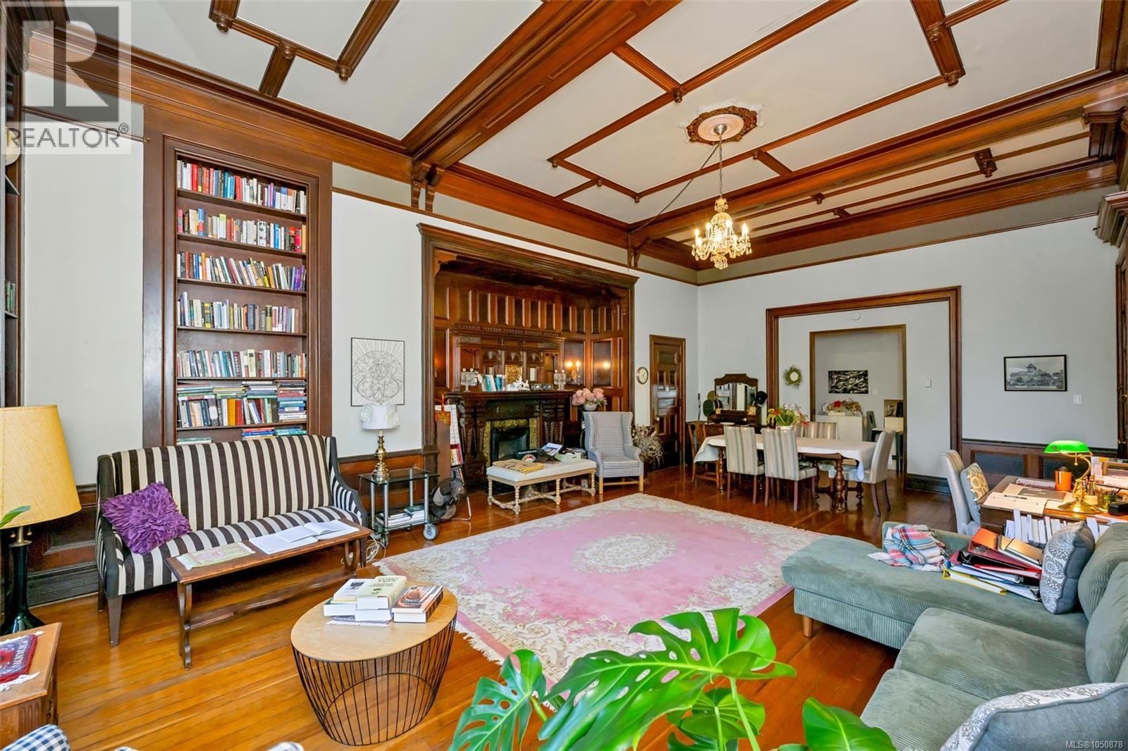 1249 Rockland Ave - 17