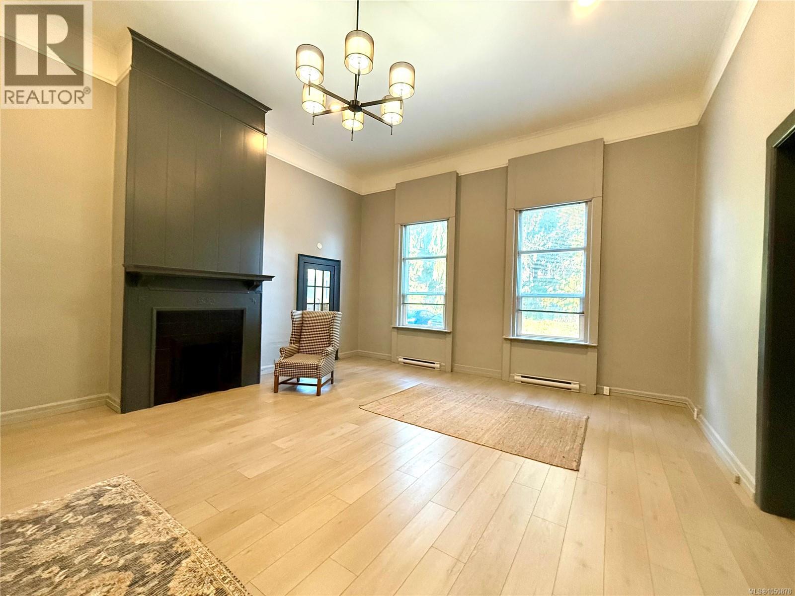 1249 Rockland Ave - 22