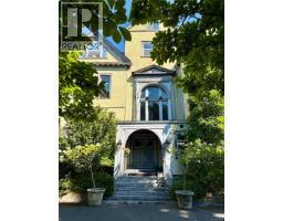 1249 Rockland Ave, Victoria, BC V8V3X3 Photo 10