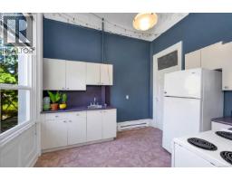 1249 Rockland Ave, Victoria, BC V8V3X3 Photo 27