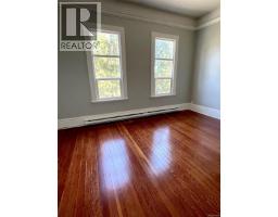 1249 Rockland Ave, Victoria, BC V8V3X3 Photo 32