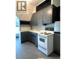 1249 Rockland Ave, Victoria, BC V8V3X3 Photo 40