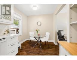 Dining room - 56 Suffolk Avenue, Kitchener, ON N2B1H5 Photo 11