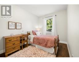 56 Suffolk Avenue, Kitchener, ON N2B1H5 Photo 19