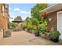56 Suffolk Avenue, Kitchener, ON N2B1H5 Photo 40