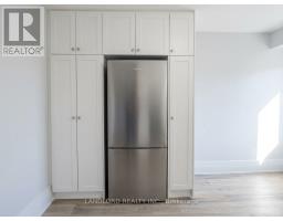 2 - 45 Clinton Street, Toronto, ON M6J2N9 Photo 6