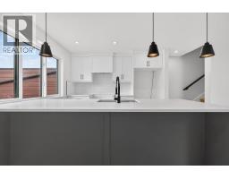 2024 12 Avenue Sw, Calgary, AB T3C0S1 Photo 25