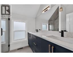 2024 12 Avenue Sw, Calgary, AB T3C0S1 Photo 34