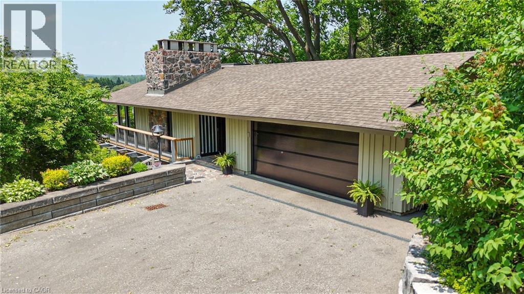 50 GREENSVIEW Drive — photo 2