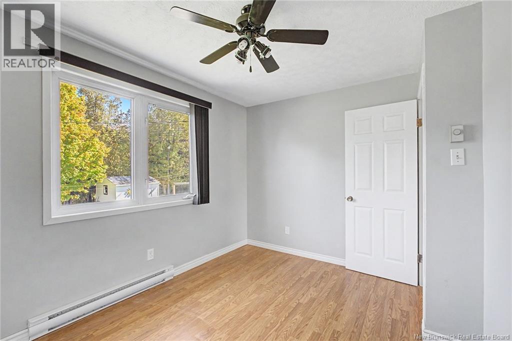 23 Springwater Court - 24