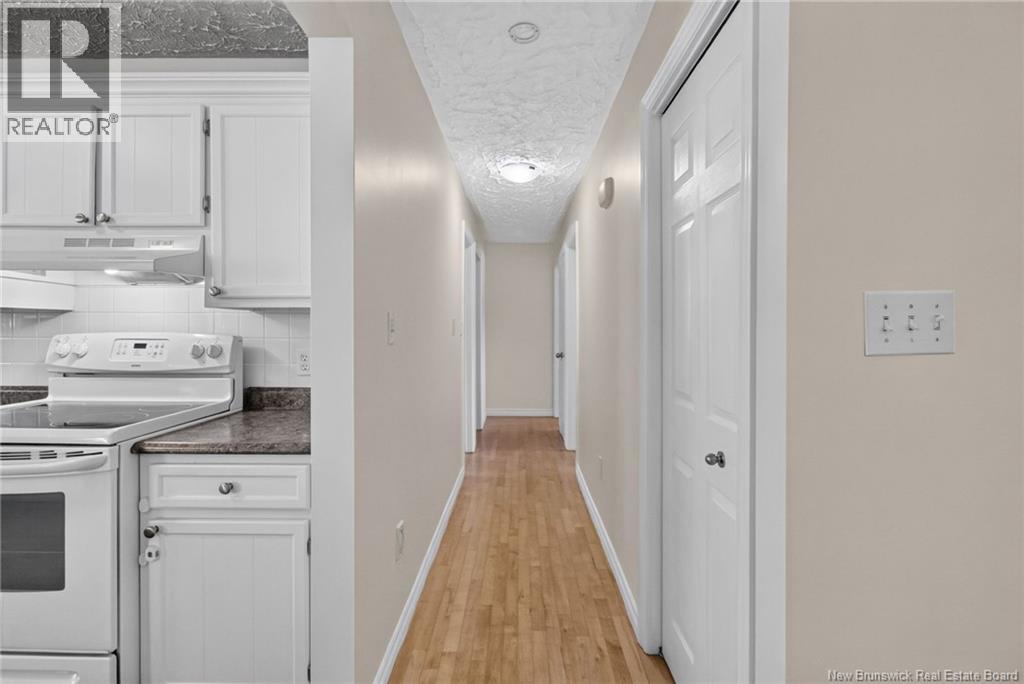 356 Beaumont - Image 20
