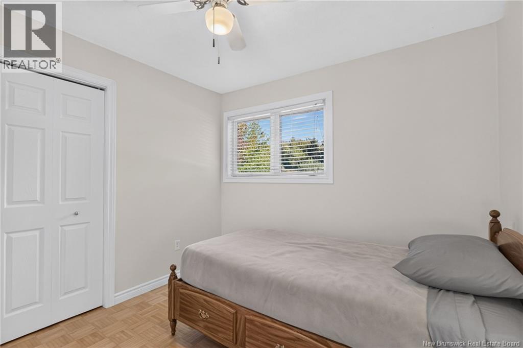 356 Beaumont - Image 26