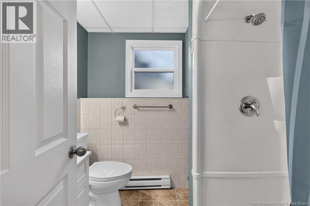 356 Beaumont - Image 35