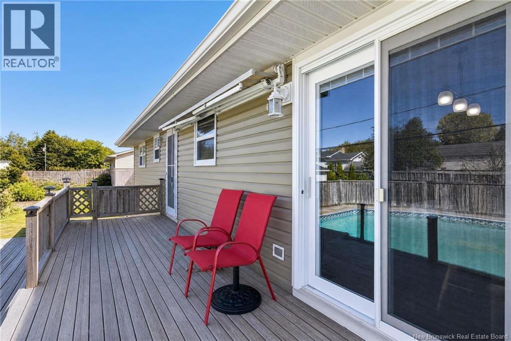 356 Beaumont - Image 40