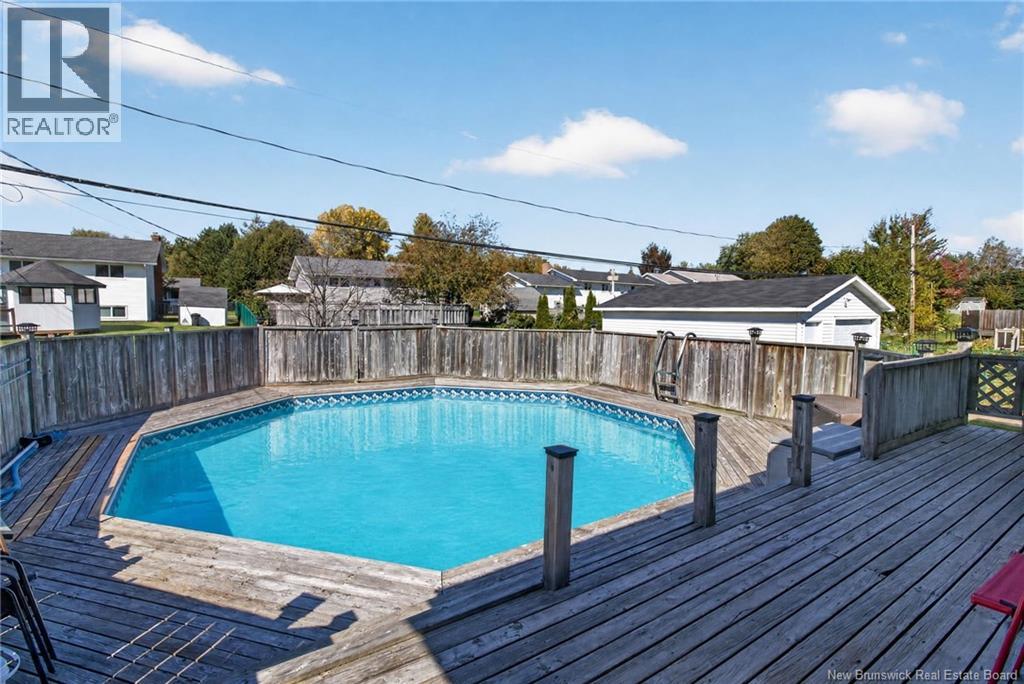 356 Beaumont - Image 41