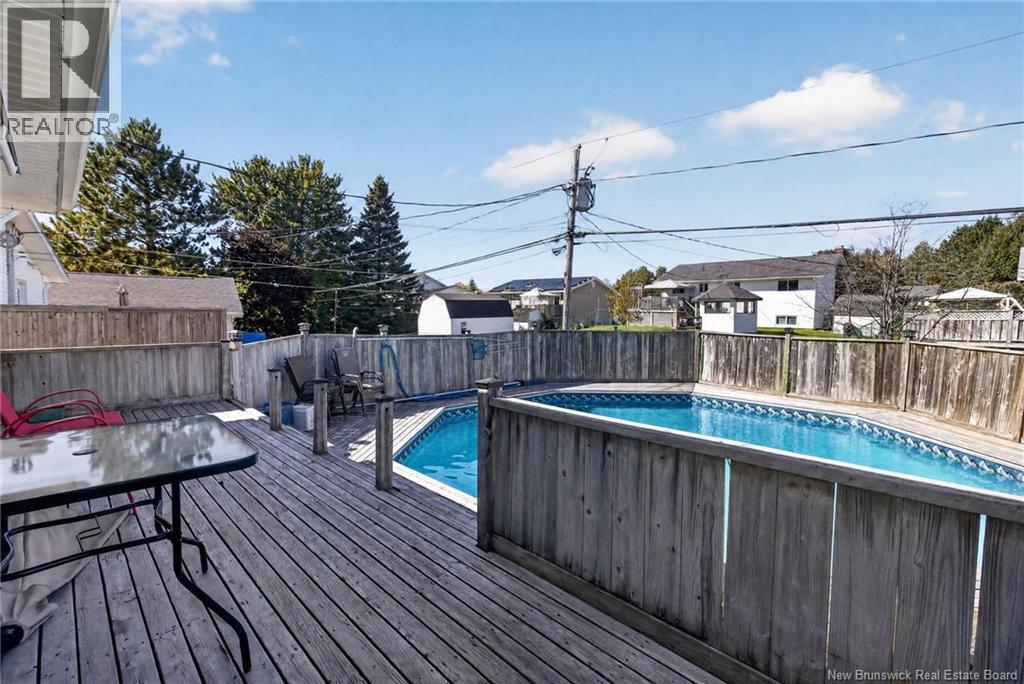 356 Beaumont - Image 43