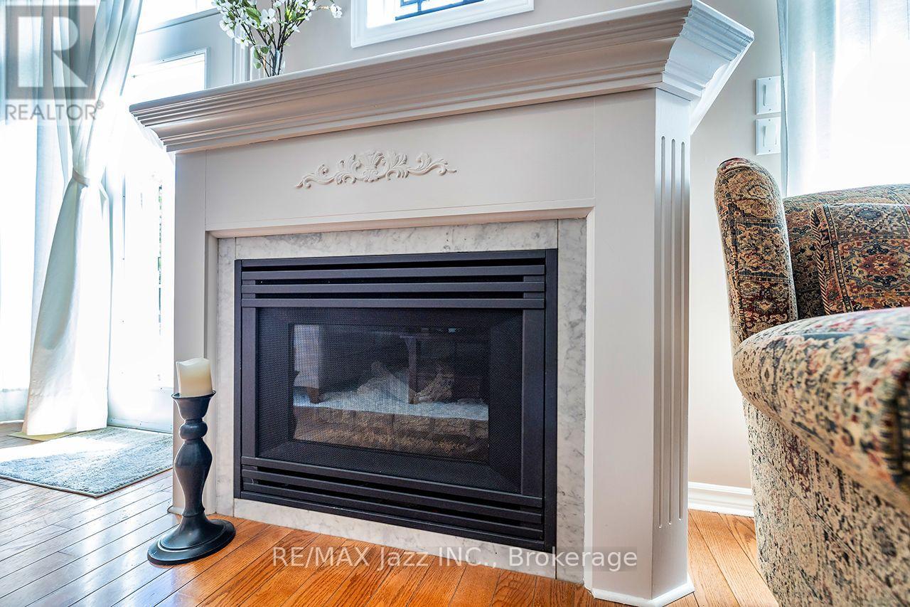 #15 2800 COURTICE ROAD - 17