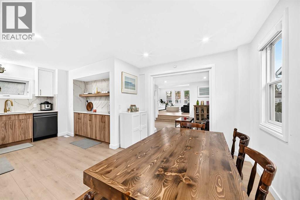 5824 22 Avenue NE - 12