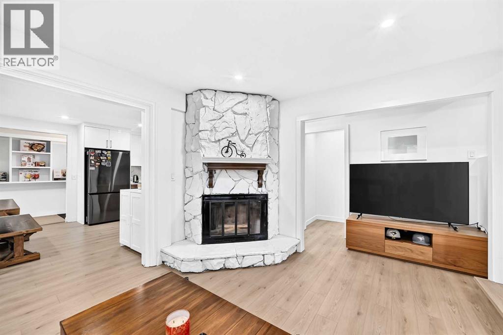 5824 22 Avenue NE - 9