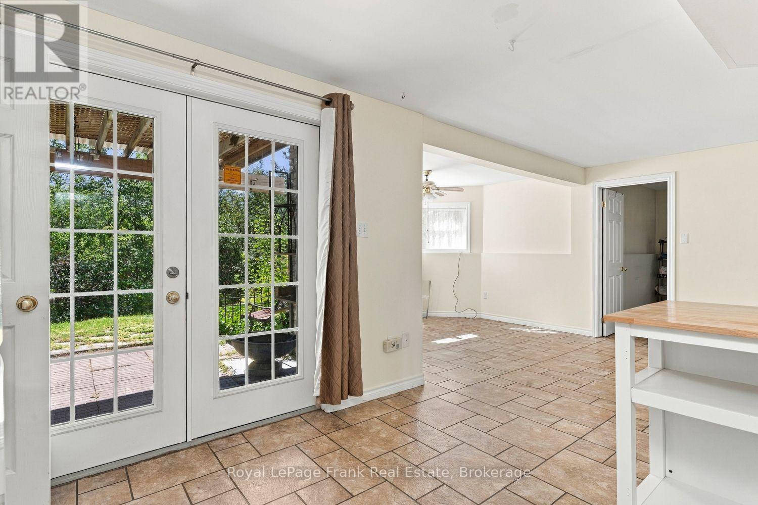 62 CEDARTREE LANE - 23