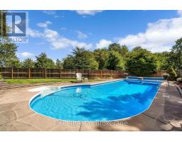 1426 Hastings Drive, London North, ON N5X1B1 Photo 39