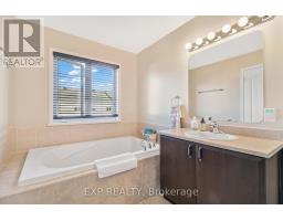 371 Royal Fern Way, Ottawa, ON K1V2K6 Photo 16