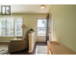 4pc Bathroom - 19 Gillrie Court, Brantford, ON N3R3A1 Photo 7