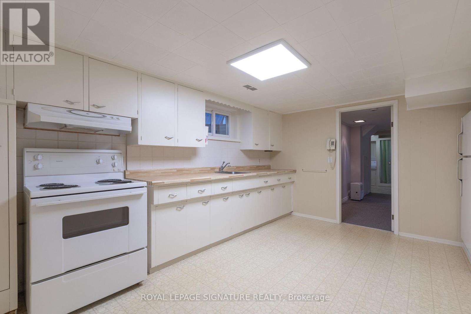 46 STONEY CREEK DRIVE - 24