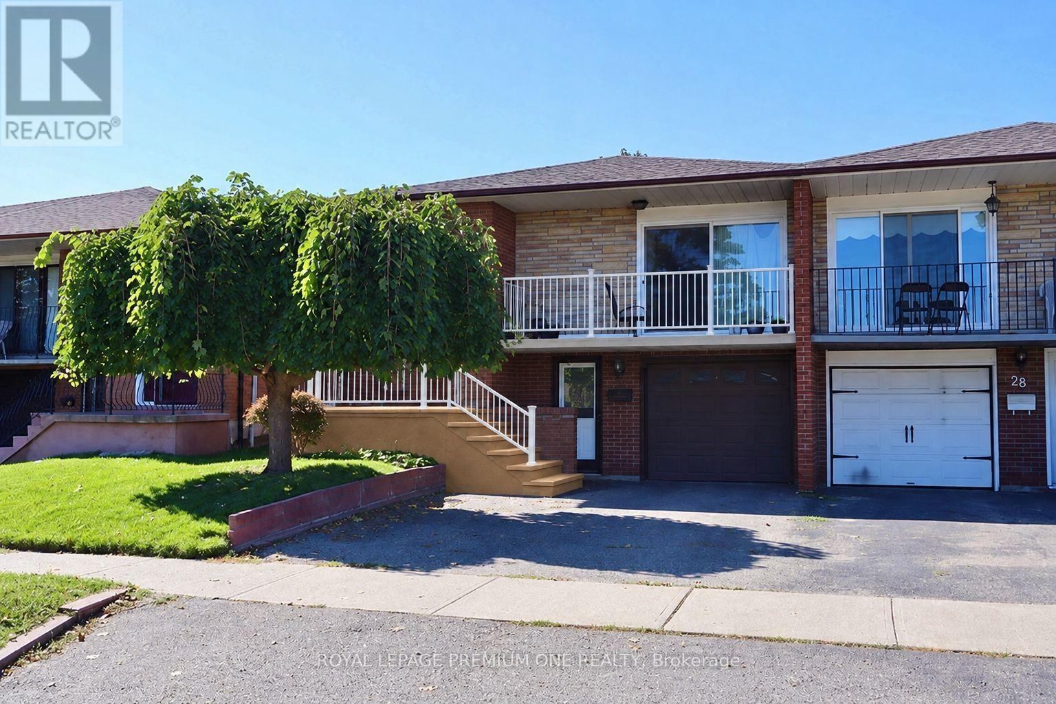 26 ROYAL SALISBURY WAY - 2