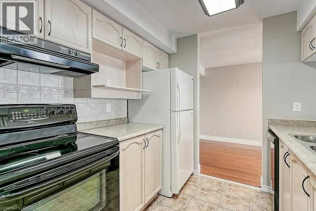 216 PLAINS Road W Unit# F405, Burlington — photo 10