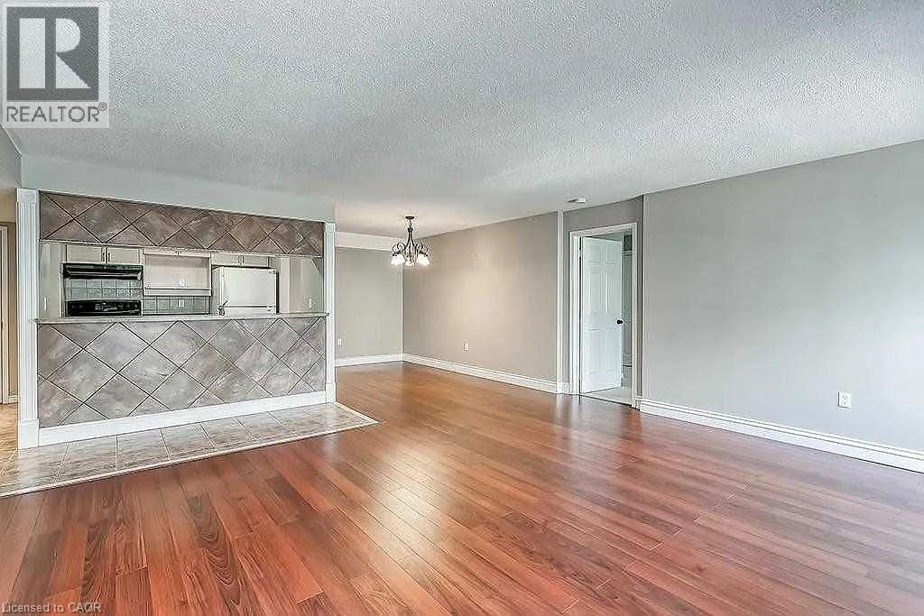 216 PLAINS Road W Unit# F405, Burlington — photo 7