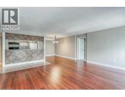 Kitchen - 216 Plains Road W Unit# F405, Burlington, ON L7T4K8 Photo 7
