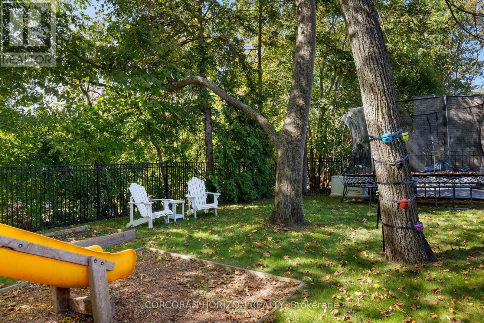 33 GREEN VALLEY ROAD - Image 47