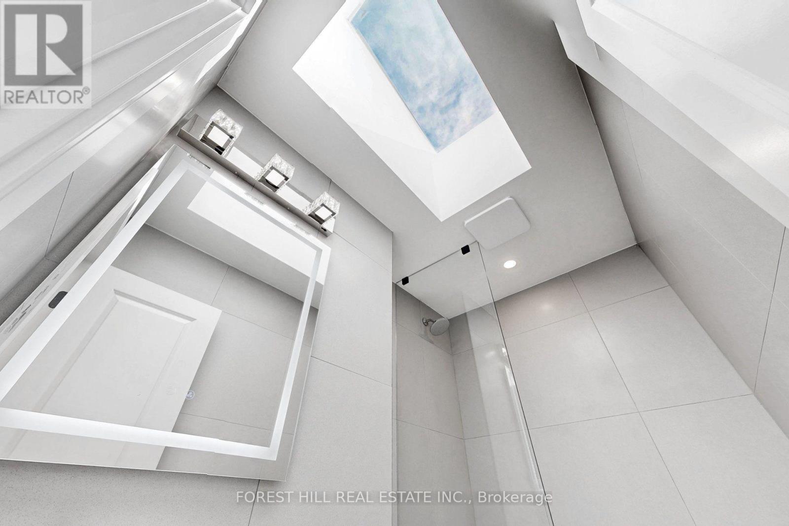 149 ATLAS AVENUE - Image 27