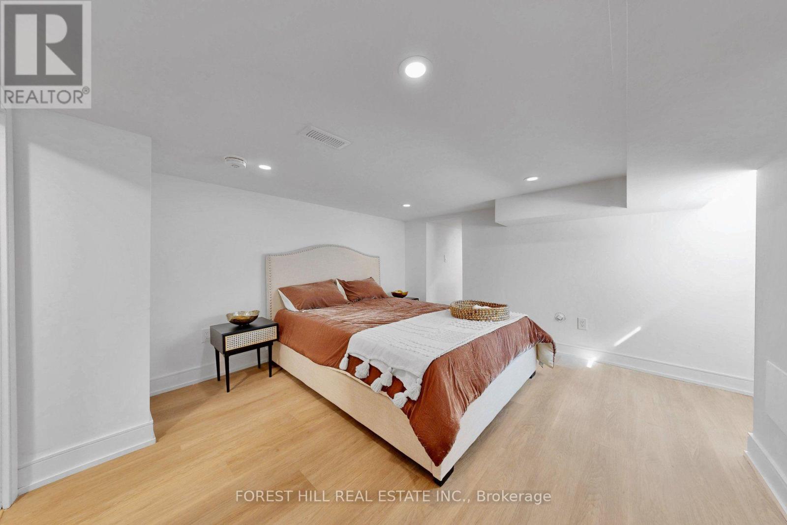 149 ATLAS AVENUE - Image 36