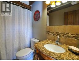1635 Lakeshore Road, Clear Creek, ON N0E1M0 Photo 14
