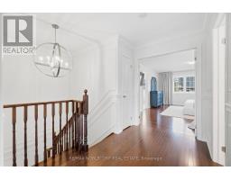 619 Sweetwater Crescent, Newmarket, ON L3X0H5 Photo 16