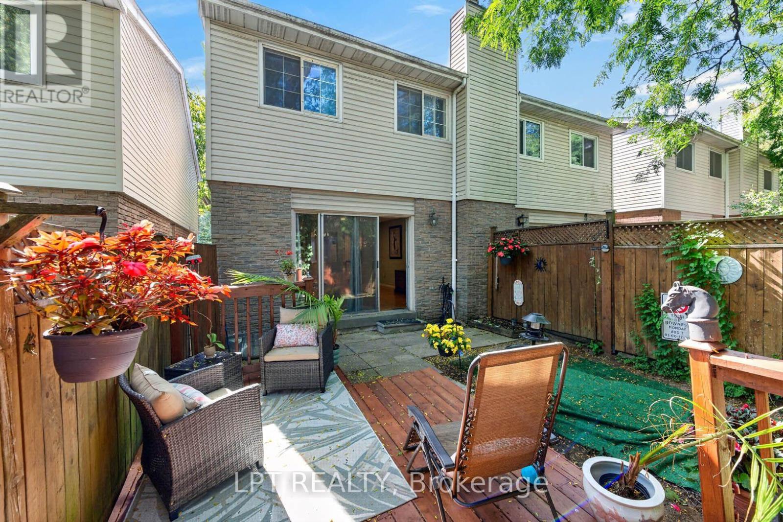 118 TAMARACK DRIVE - 44
