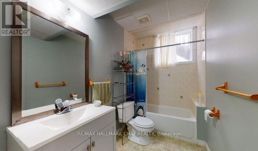 LOWER LEVEL - 133 MONIQUE CRESCENT, Barrie (East Bayfield) — photo 7