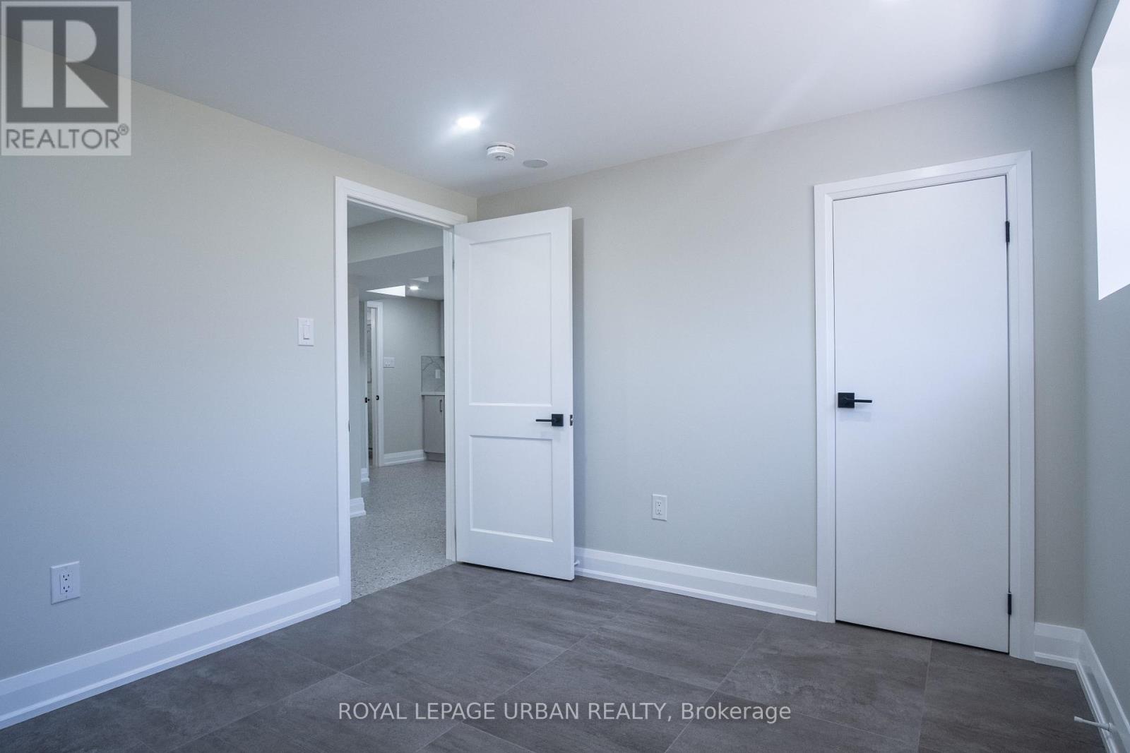 67 CAMPBELL DRIVE - 27