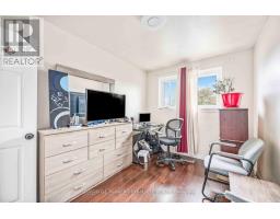 Upper - 3073 Ireson Court, Mississauga, ON L4T1N7 Photo 11