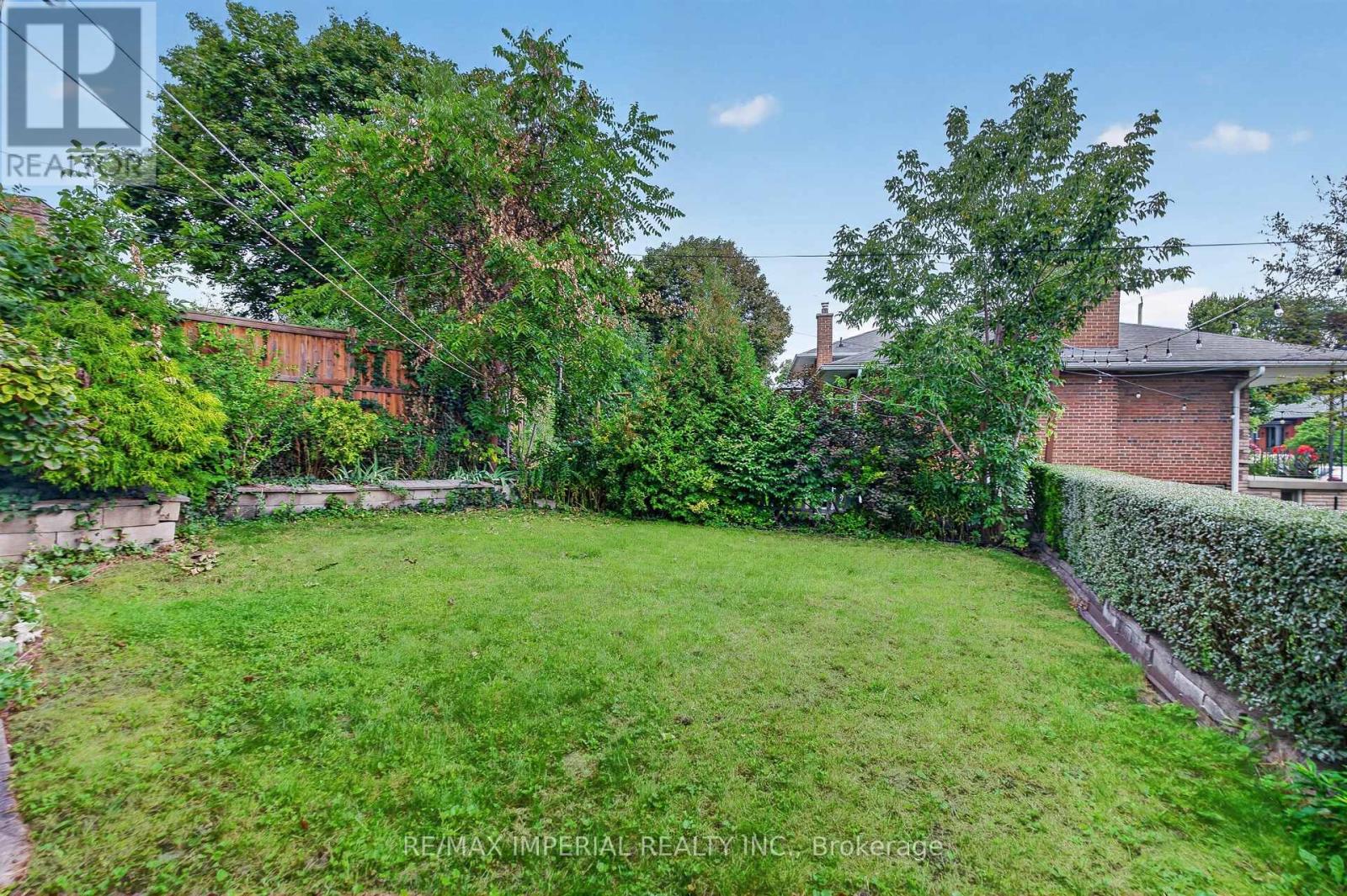 3 MINSTREL DRIVE - Image 41