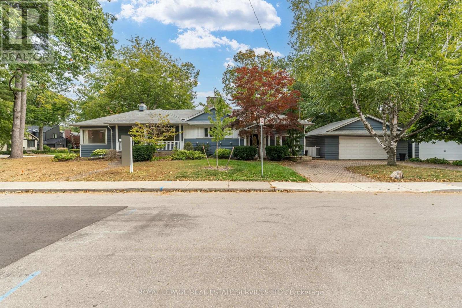 374 SPRUCE STREET - 1